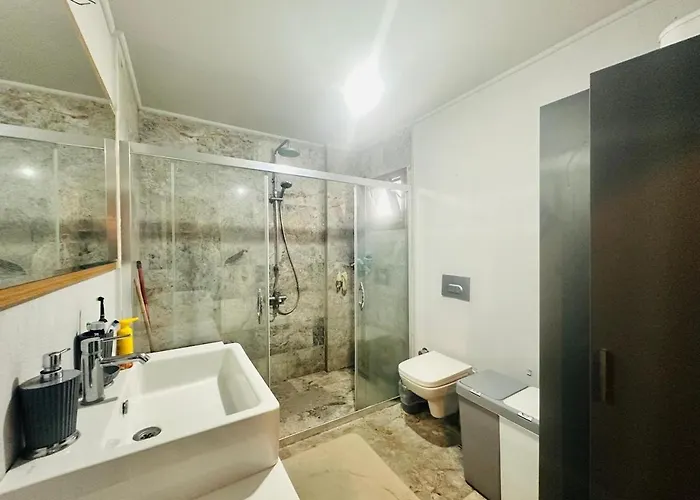 With Large Pool 5 Min Nature Peace Villa