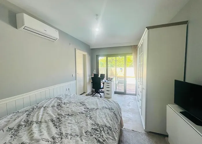 With Large Pool 5 Min Nature Peace * ボドルム